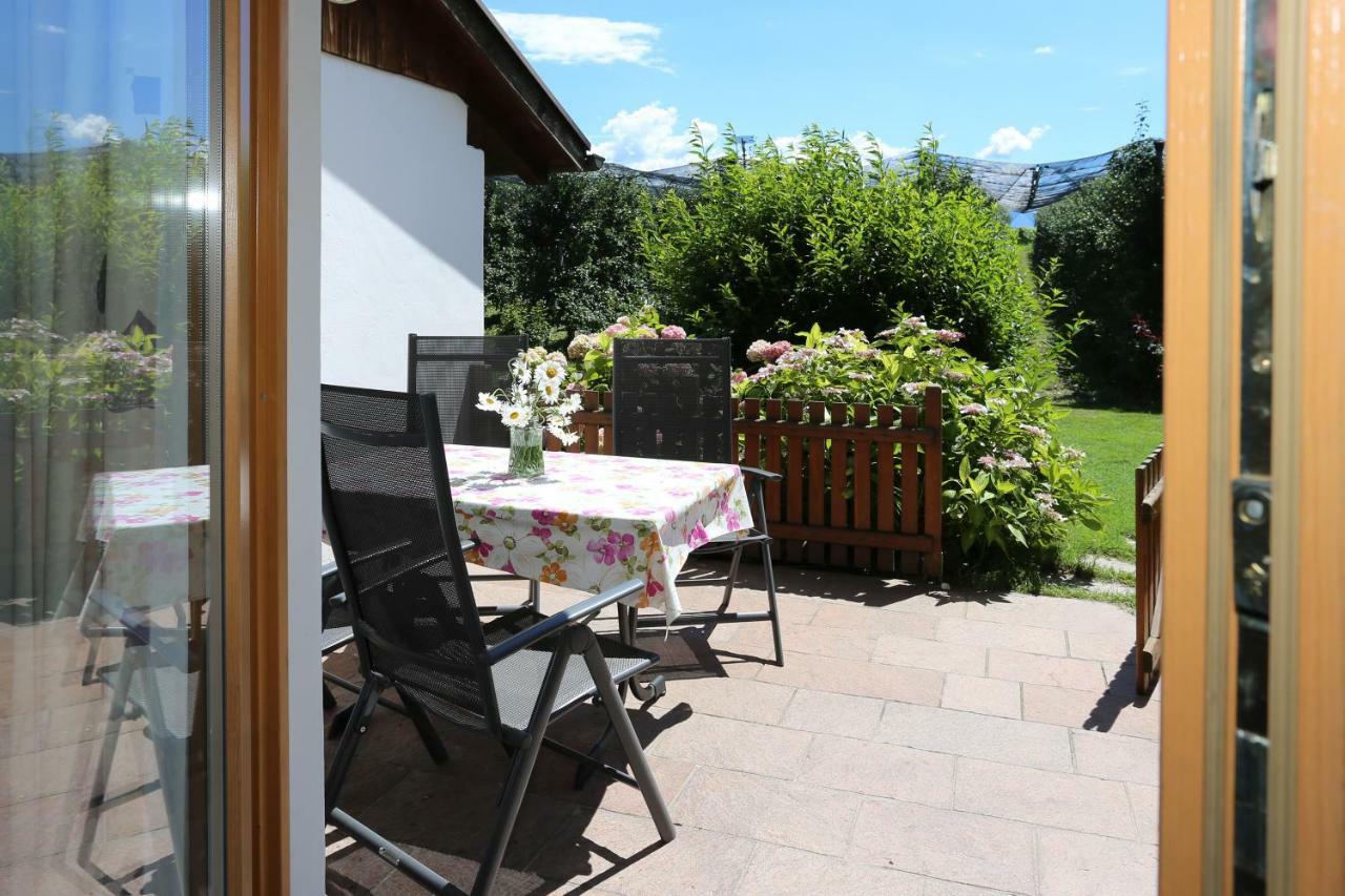 Appartements Weisshauserhof Appiano Sulla Strada Del Vino Zewnętrze zdjęcie